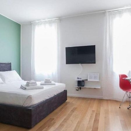 Navigli Suites - Tornatore Милан Экстерьер фото